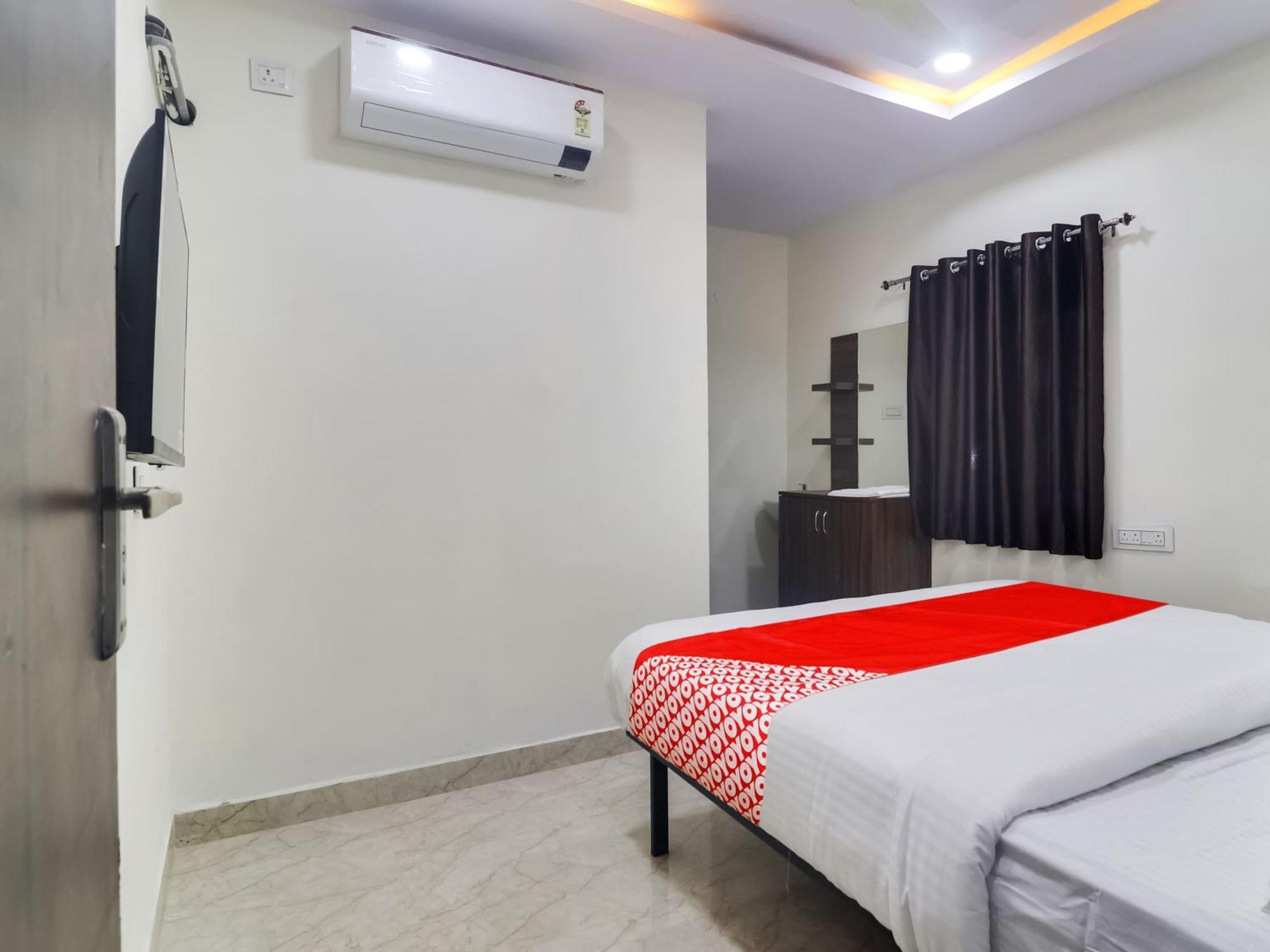 Hotel O Red Stone Hotels Hyderabad Exterior foto